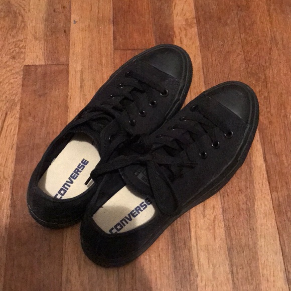 Converse Shoes - Converse black sneakers